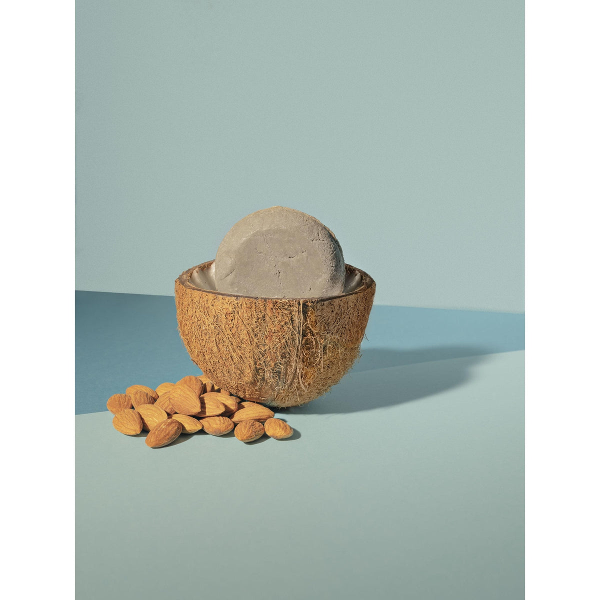 Champô Sólido Reparador de Coco e Amêndoa Planeta Huerto 85 g