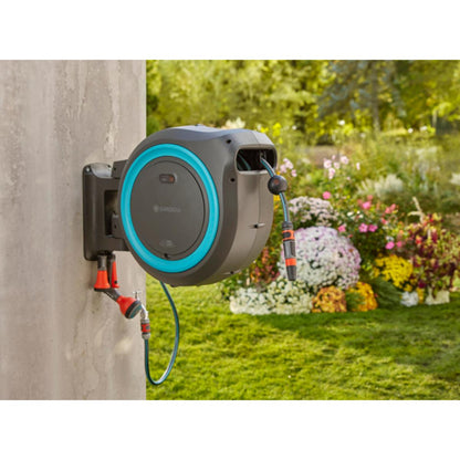 Enrolador de mangueira de parede Gardena PowerRoll XL de 35 m operado por bateria