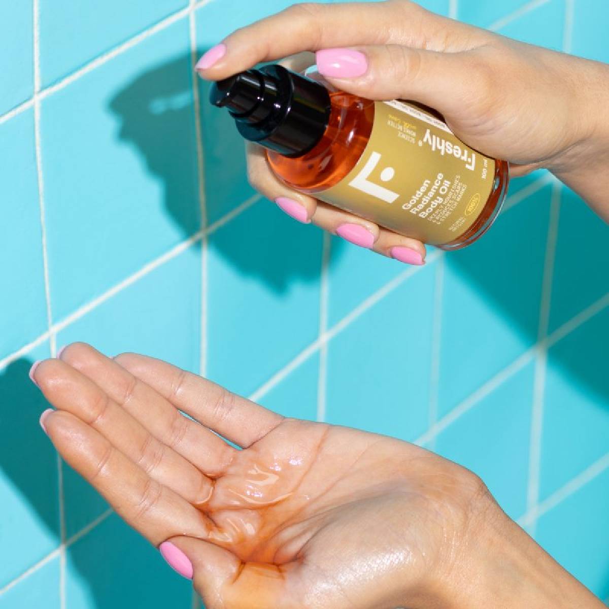 Óleo Corporal Refrescante Golden Radiance 100ml