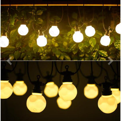 Grinalda LED 10 lâmpadas translúcidas branco quente 8M para interiores e exteriores